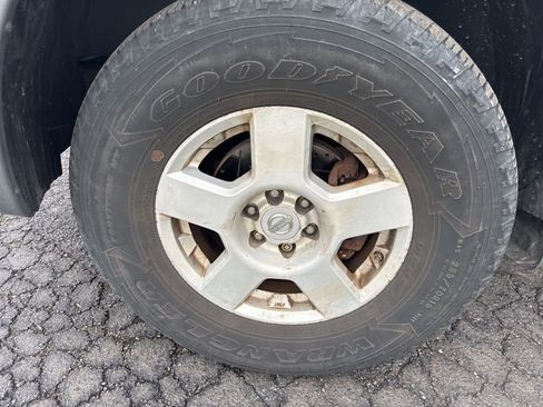 Used 2005 Nissan Xterra S w/ (P01) Power Pkg image 2