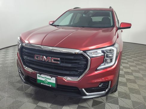 Used 2023 GMC Terrain SLE w/ Driver Convenience Package FWD image 15