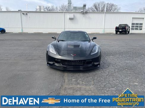 Used 2017 Chevrolet Corvette Grand Sport w/ Carbon Flash Badge Package RWD image 9