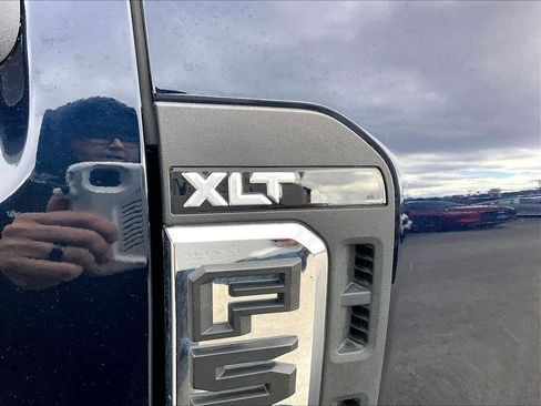 Used 2024 Ford F550 4x4 SuperCab Super Duty image 26