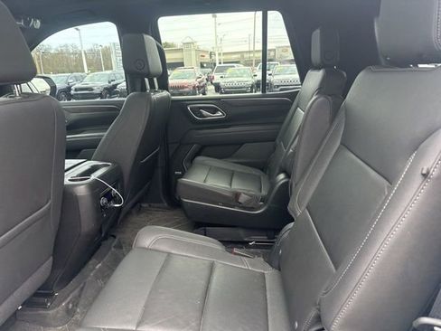 Used 2023 Chevrolet Tahoe Z71 w/ Luxury Package AWD/4WD image 5