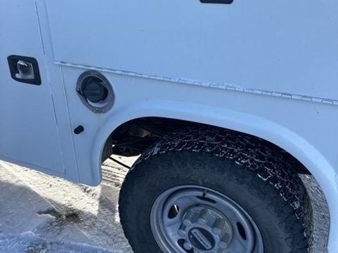 Used 2020 Ford F350 XL w/ Power Equipment Group image 9