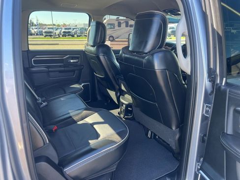 Used 2024 RAM 2500 Laramie AWD/4WD image 42