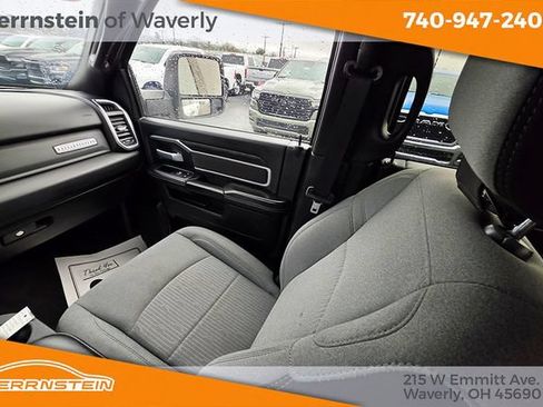 Used 2024 RAM 3500 Big Horn AWD/4WD image 11
