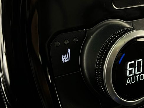 Certified 2024 Toyota Highlander XSE image 20