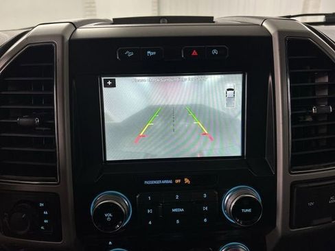 Used 2018 Ford F150 Lariat w/ Equipment Group 502A Luxury image 15