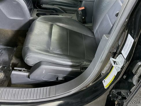 Used 2016 Jeep Patriot High Altitude FWD image 21