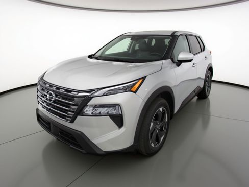 Used 2025 Nissan Rogue SV FWD image 3