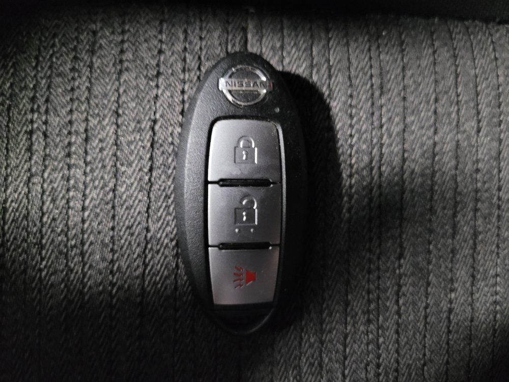 Used 2021 Nissan Rogue S AWD/4WD image 32