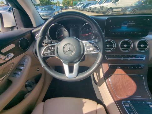 Certified 2022 Mercedes-Benz GLC 300 GLC 300 w/ Premium Package Lite image 3
