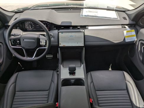 New 2026 Land Rover Discovery Sport Landmark AWD/4WD image 17