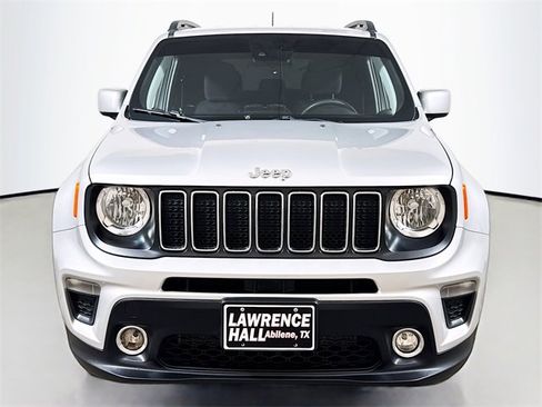 Used 2021 Jeep Renegade Latitude image 2