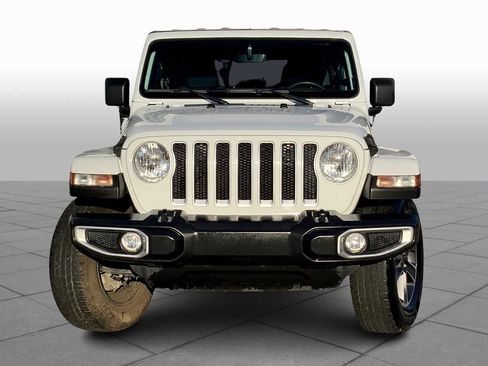 Used 2023 Jeep Wrangler Sahara image 3