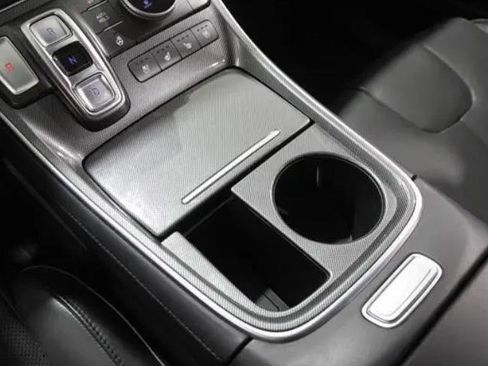 Used 2023 Hyundai Santa Fe Limited image 11