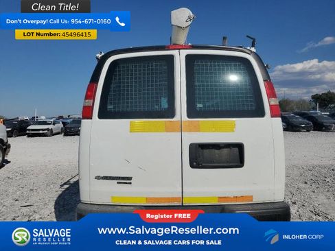 Used 2013 Chevrolet Express 2500 image 4