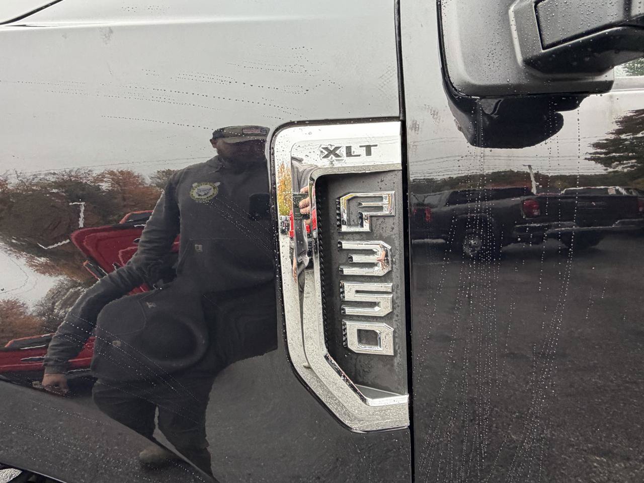 Used 2021 Ford F350 XLT w/ XLT Premium Package AWD/4WD image 12