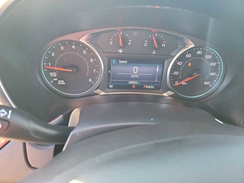 Used 2023 Chevrolet Equinox LT AWD/4WD image 15