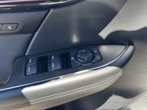 Certified 2024 Buick Envision Preferred AWD/4WD image 30