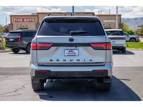 Used 2026 Toyota Sequoia Platinum AWD/4WD image 4