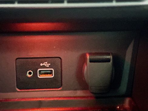 Used 2024 Nissan Sentra S image 24