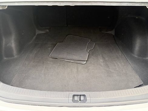 Used 2024 Toyota Corolla LE FWD image 7