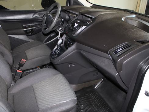 Used 2015 Ford Transit Connect XL image 19