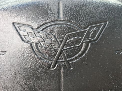 Used 2003 Chevrolet Corvette Convertible w/ Preferred Equipment Group1 image 76