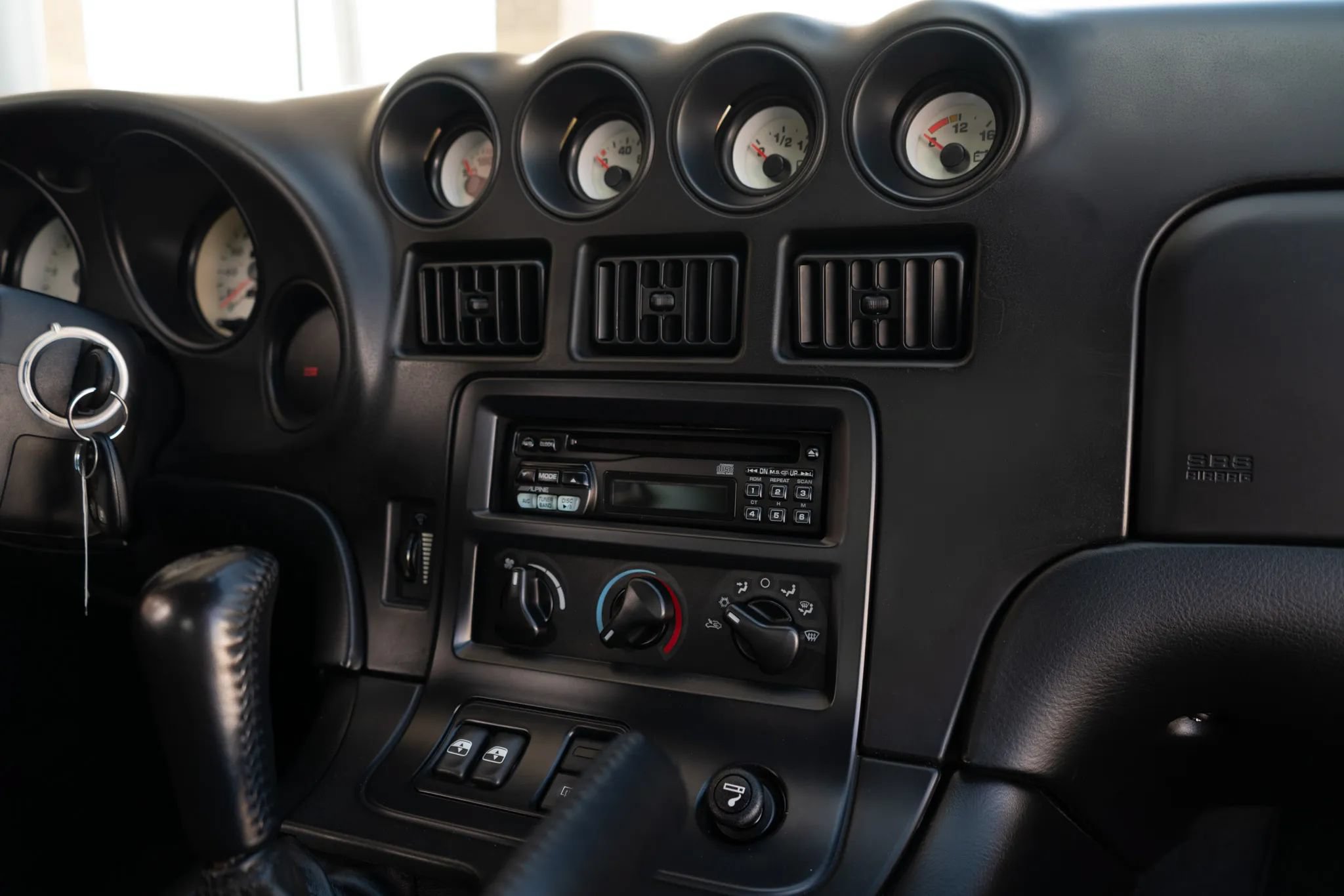 Used 1997 Dodge Viper GTS RWD image 32