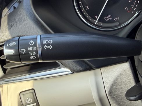 Certified 2023 Cadillac CT4 Luxury w/ Sun And Sound Package image 28