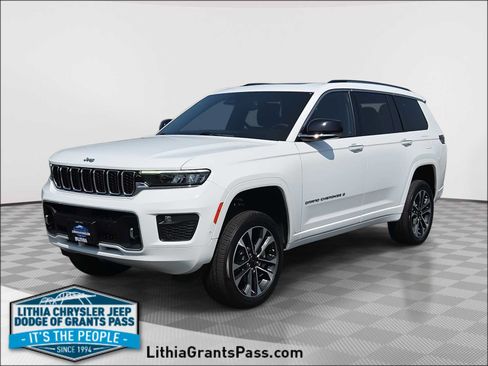 Used 2023 Jeep Grand Cherokee L Overland w/ Rear Seat Video Group I AWD/4WD image 1
