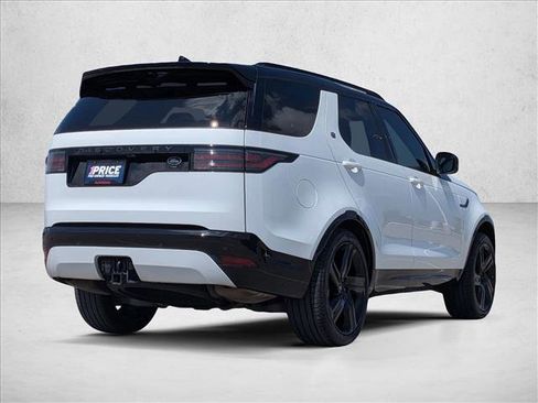 Used 2023 Land Rover Discovery HSE R-Dynamic AWD/4WD image 5