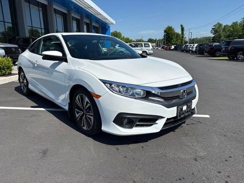 Used 2017 Honda Civic EX-T image 4
