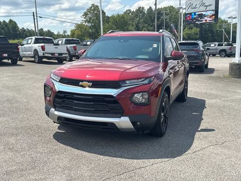 Used 2022 Chevrolet TrailBlazer LT w/ Driver Confidence Package FWD image 8