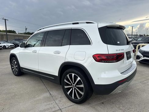 Used 2023 Mercedes-Benz GLB 250 image 8
