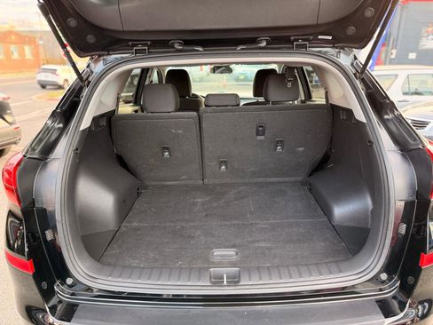 Used 2019 Hyundai Tucson SE image 16