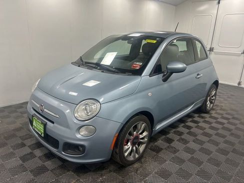 Used 2015 FIAT 500 Sport w/ Comfort/Convenience Group FWD image 3