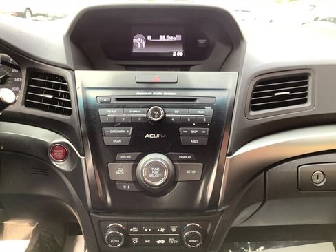 Used 2015 Acura ILX w/ Premium Package FWD image 19