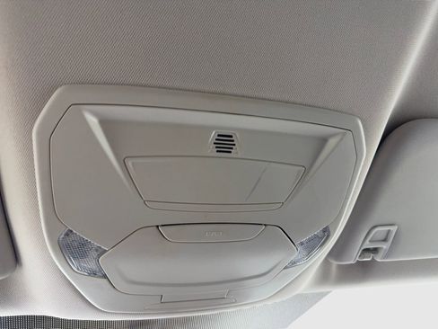 Used 2019 Ford Escape SE image 33