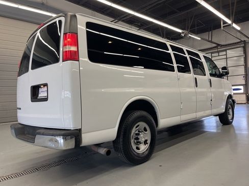 Used 2014 Chevrolet Express 3500 LT w/ LT Preferred Equipment Group image 7