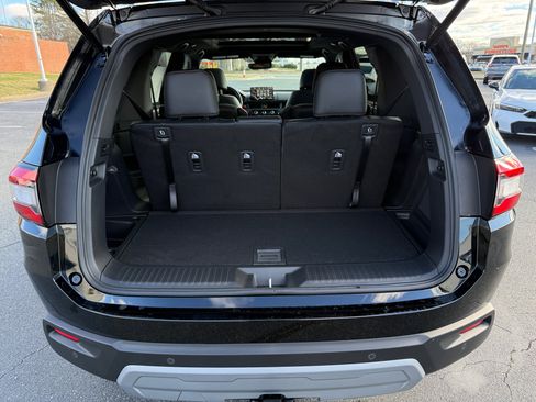 New 2025 Honda Pilot TrailSport image 6