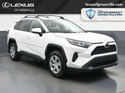 Used 2021 Toyota RAV4 LE w/ Carpet Mat Package (TMS)