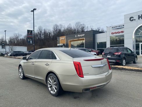 Used 2013 Cadillac XTS Luxury w/ Driver Awareness Package image 4