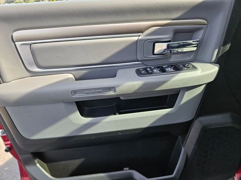 Used 2018 RAM 1500 Outdoorsman AWD/4WD image 19