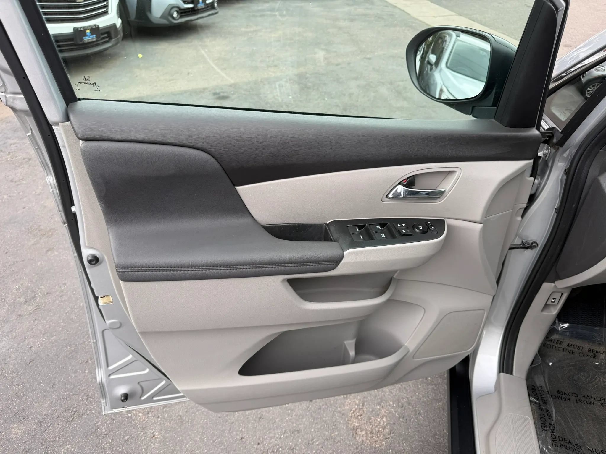 Used 2015 Honda Odyssey EX-L image 28