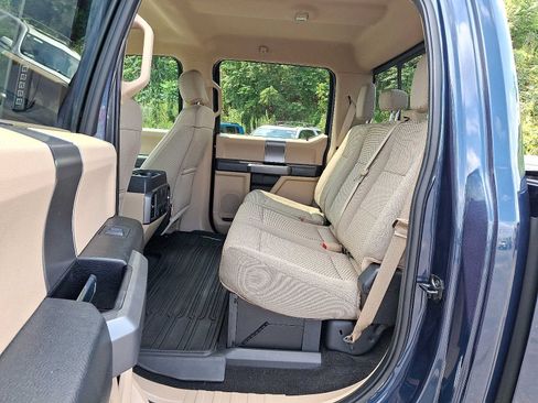 Used 2018 Ford F250 XLT w/ XLT Premium Package AWD/4WD image 10