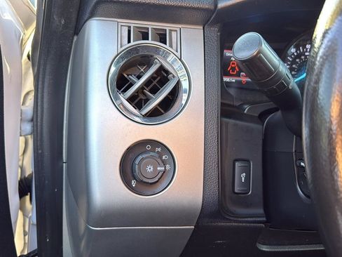 Used 2015 Ford Expedition EL King Ranch image 18