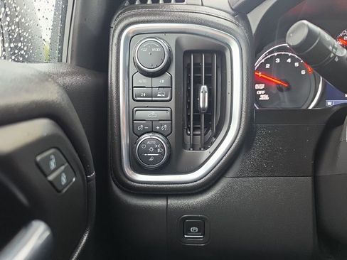 Used 2020 Chevrolet Silverado 1500 LT w/ All-Star Edition image 19