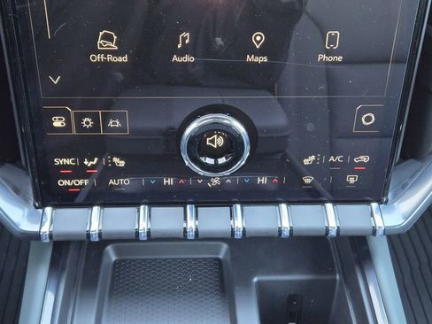 New 2026 GMC Acadia AT4 w/ LPO, Floor Liner Package image 14