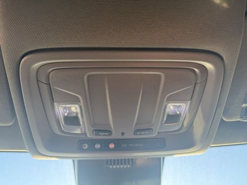 Used 2025 Chevrolet Silverado 1500 Custom Trail Boss image 18