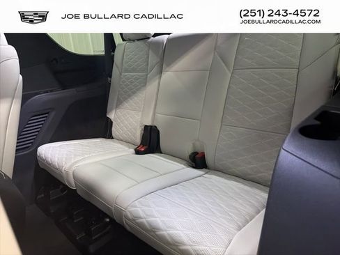 New 2026 Cadillac Escalade Platinum Sport AWD/4WD image 22
